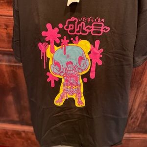 brand new shirt -NWT. size XL cool design